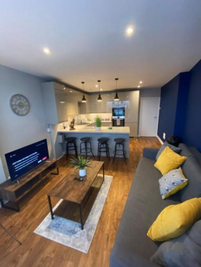 Flat 3 Stunning two bed apartment in the famous Brighton Lanes